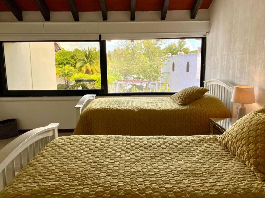 Charming Lagoon Front Villa By Casa Paraiso Cancún Exteriör bild